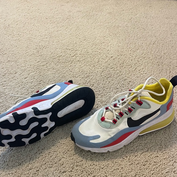 Nike Air Max 270 React Size 7.5 - Picture 3 of 8